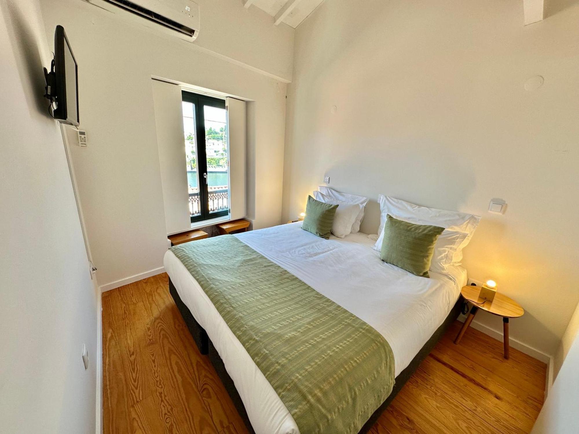 Youropo - Taipas Apartament